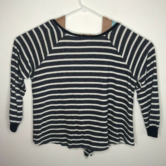 Caslon Tie Front Hem 3/4 Sleeve Crop Top Scoop - Picture 8 of 12